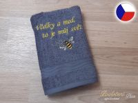 Luxusní ručník pro včelaře tmavě šedý 450g Včelky a med, to je můj svět